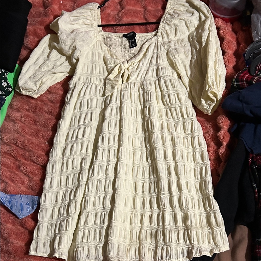 Light Cream/Yellow Sun Dress. Tie in front. Forever 21.